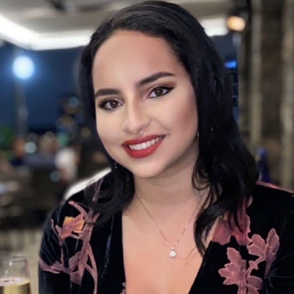 Meet your Posher, Dannette